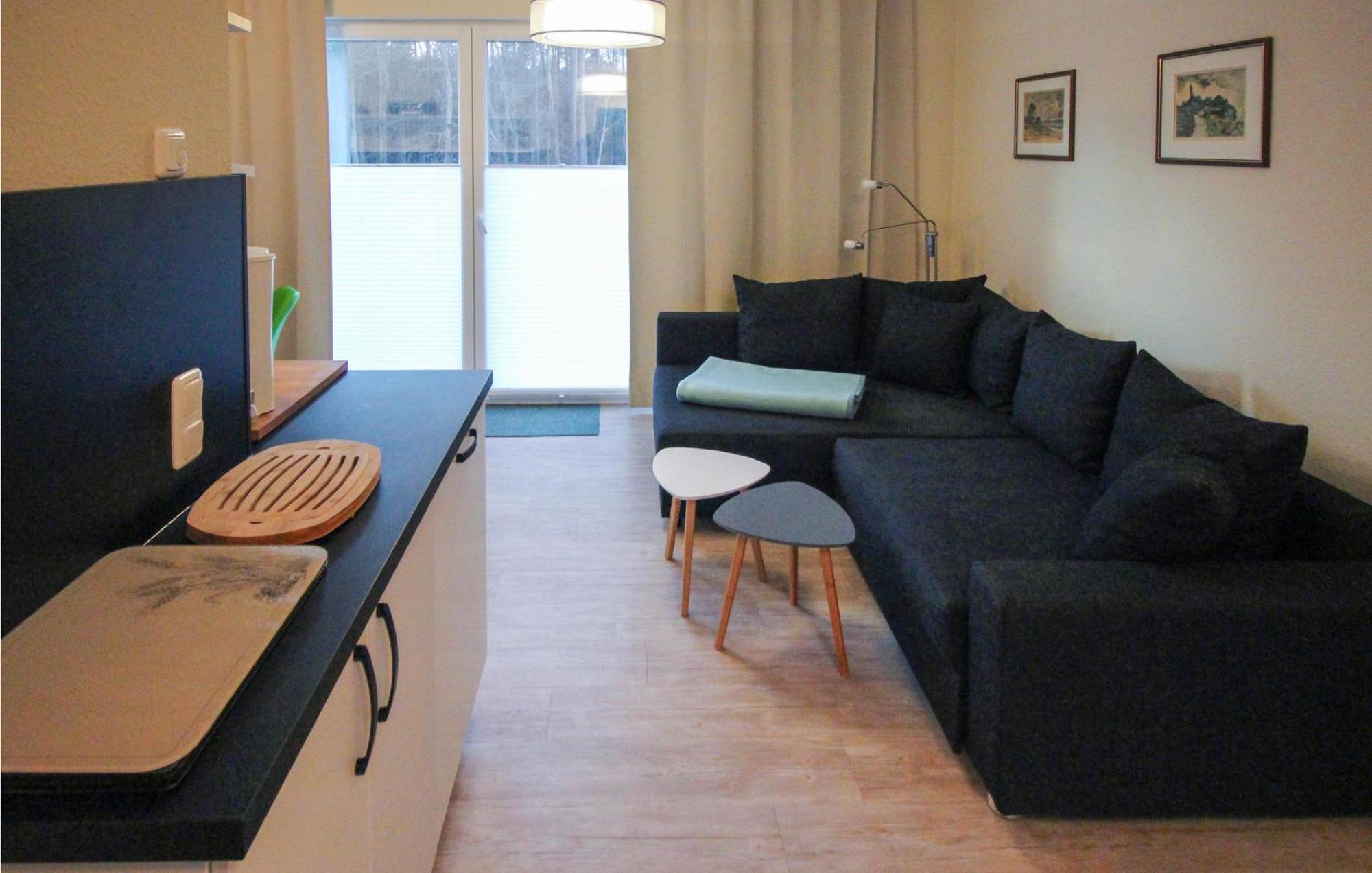 Nice apartment in Graal-Mritz with 1 Bedrooms&WiFi Buitenkant foto